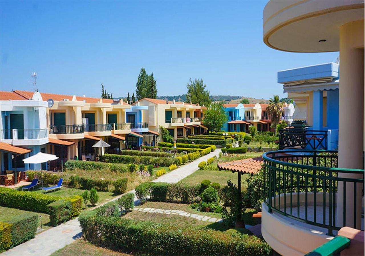 Eva'S Houses Nikiti Екстериор снимка